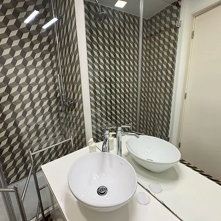 Alfama Premium